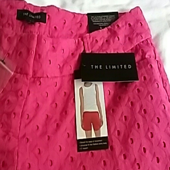 Short - Picture 2 of 4